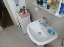 იყიდება სახლი, 4 ოთახიანი, თბილისი, ჩუღურეთი