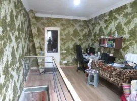 იყიდება სახლი, 4 ოთახიანი, თბილისი, ჩუღურეთი