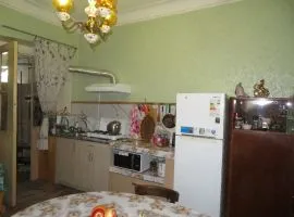 იყიდება სახლი, 4 ოთახიანი, თბილისი, ჩუღურეთი