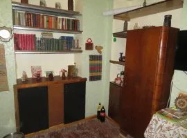 იყიდება სახლი, 4 ოთახიანი, თბილისი, ჩუღურეთი