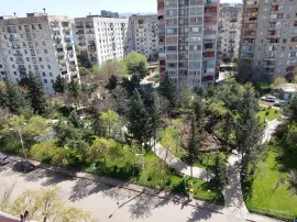 Продается квартира, Старое здание, Мухиани