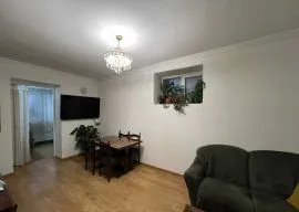 Apartment for sale, 2 Room, Old building, Tbilisi, vake