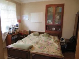 Продается квартира, 3 Kомнатная, Старое здание, Тбилиси, Vazisubani