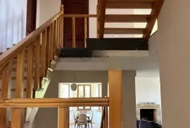 House For Rent, 10 Room, Suburbs of Tbilisi, Tabakhmela