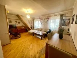 Apartment for sale, 3 Room, Old building, Tbilisi, Nadzaladevi