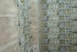 Apartment for sale, 2 Room, Old building, Tbilisi, Chugureti