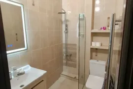Продается квартира, 2 Kомнатная, Новостройка, Тбилиси, Чугурети