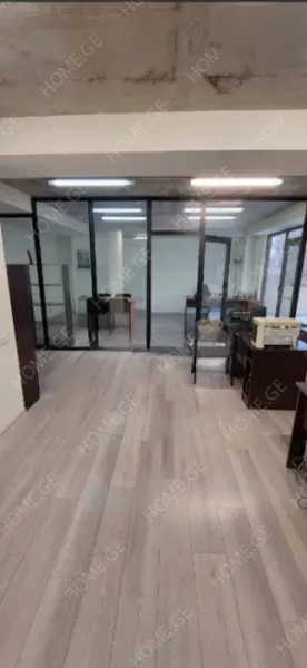 იყიდება, უნივერსალური კომერციული ფართი, საბურთალო