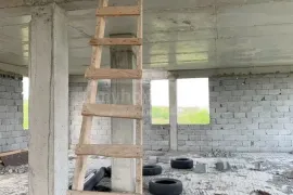იყიდება, სასტუმრო, ვარდისუბანი