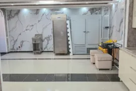 Продается , Универсальное коммерческое помещение, Мтацминда