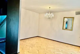 ქირავდება, საოფისე ფართი, ვაკე