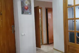იყიდება ბინა, 4 ოთახიანი, ძველი აშენებული, თბილისი, ვაკე