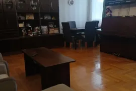 იყიდება ბინა, 4 ოთახიანი, ძველი აშენებული, თბილისი, ვაკე