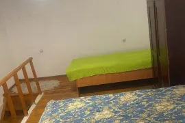 იყიდება ბინა, 2 ოთახიანი, ძველი აშენებული, თბილისი, დიღომი 1-9