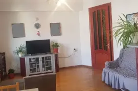 იყიდება ბინა, 5 ოთახიანი, ძველი აშენებული, თბილისი, საბურთალო
