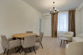 ქირავდება ბინა, 3 ოთახიანი, ახალი აშენებული, თბილისი, საბურთალო
