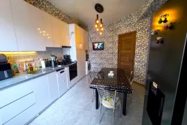 Продается квартира, 5 Kомнатная, Новостройка, Тбилиси, Дигоми