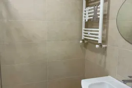 Продается квартира, 3 Kомнатная, Старое здание, Тбилиси, Чугурети