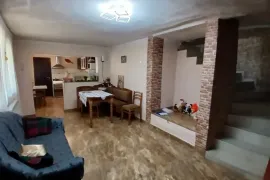 იყიდება სახლი, 7 ოთახიანი, თბილისის შემოგარენი, ოქროყანა