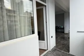 ქირავდება სახლი, 2 ოთახიანი, თბილისი, საბურთალო