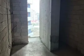 იყიდება ბინა, 2 ოთახიანი, ახალი აშენებული, ბათუმი, აეროპორტის უბანი