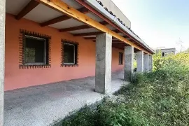 იყიდება, სასტუმრო, იყალთო 