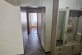 Аренда, 2 Kомнатная, Старое здание, Тбилиси, Исани
