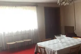 იყიდება ბინა, 5 ოთახიანი, ძველი აშენებული, წყალტუბო, წყალტუბო