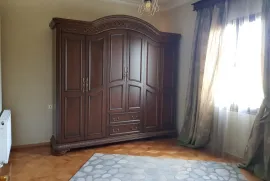 იყიდება სახლი, 10 ოთახიანი, თბილისი, ნაძალადევი