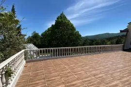 იყიდება სახლი, 10 ოთახიანი, თბილისი, ვაკე