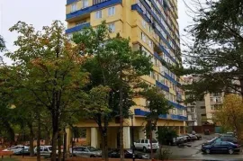 ქირავდება ბინა, 2 ოთახიანი, ძველი აშენებული, თბილისი, ვაჟა ფშაველას კვარტლები