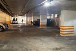იყიდება, ავტოსადგომი, ადლია