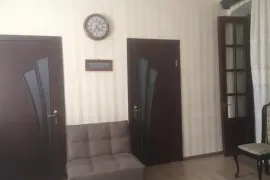 იყიდება ბინა, 3 ოთახიანი, ძველი აშენებული, თბილისი, დიდუბე
