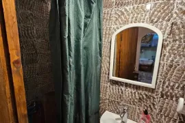 იყიდება ბინა, 3 ოთახიანი, ძველი აშენებული, თბილისი, დიდუბე