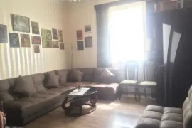 იყიდება ბინა, 3 ოთახიანი, ძველი აშენებული, თბილისი, დიდუბე