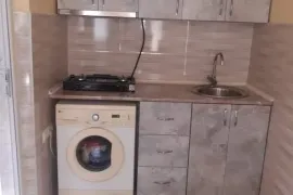ქირავდება სახლი, 2 ოთახიანი, ბათუმი