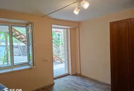 იყიდება სახლი, 6 ოთახიანი, თბილისი, ნაძალადევი