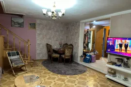 იყიდება სახლი, 3 ოთახიანი, თბილისი, ვეძისი