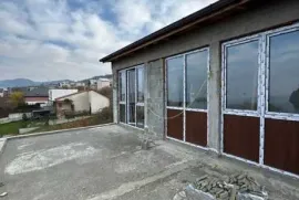 იყიდება სახლი, 12 ოთახიანი, თბილისის შემოგარენი, ბეთანია