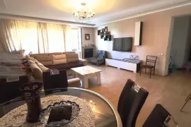 Продается квартира, 4 Kомнатная, Старое здание, Тбилиси, Варкетили