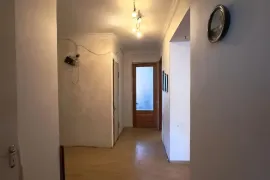 Продается квартира, 4 Kомнатная, Старое здание, Тбилиси, Варкетили