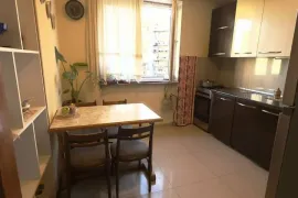 Продается квартира, 4 Kомнатная, Старое здание, Тбилиси, Варкетили