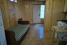 Ипотека квартиры, 2 Kомнатная, Старое здание, Тбилиси, Мухиани