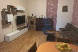 Продается квартира, 3 Kомнатная, Старое здание, Тбилиси, Мтацминда