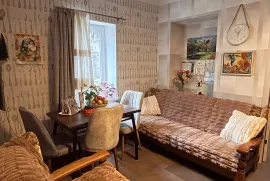 Продается Дом, 7 Kомнатная, Тбилиси, Санзона
