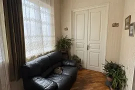House For Sale, 6 Room, Tbilisi, saburtalo
