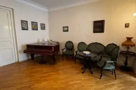 House For Sale, 6 Room, Tbilisi, saburtalo