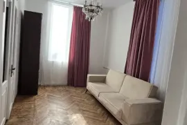 Продается Дом, 9 Kомнатная, Кобулетский Район, Кобулети