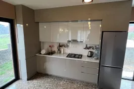 Продается Дом, 3 Kомнатная, Боржомский район, Бакуриани
