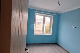იყიდება ბინა, 4 ოთახიანი, ძველი აშენებული, ქუთაისი